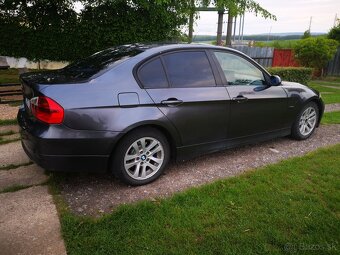 E90 318d - 5