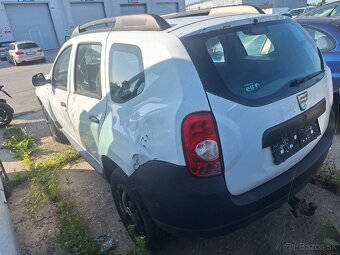 DACIA DUSTER 1,6 BENZÍN ROK 2011 - 5