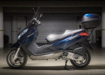 Predám Piaggio x7 125 10.3 kw - 5