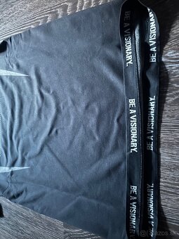 Gymshark Onyx 5.0 Seamless T-Shirt - Black M - 5