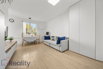 Trojizbový byt v tehlovom bytovom dome na predaj - 5