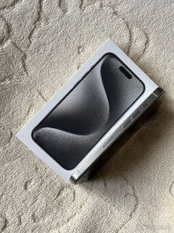 iPhone 15 Pro 128GB Natural TItanium. Ako nový - 5