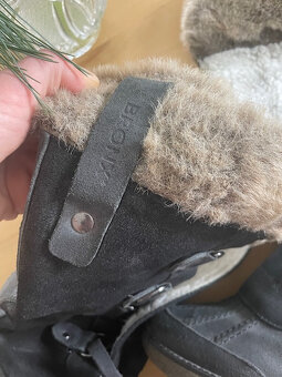 Predám kvalitné zimné kožené topánky Bronx, veľkosť 41 - 5