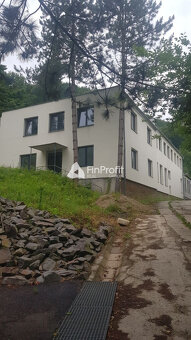 Predám budovu so 7 apartmánmi vo výstavbe vo Vyhniach. - 5