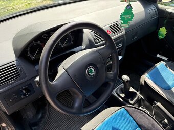Skoda Fabia - 5