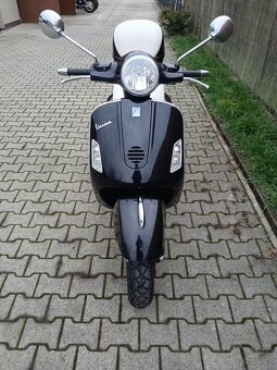 Piaggio Vespa 125 GT - 5