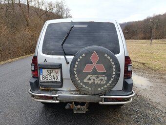 Mitsubishi Pajero - 5
