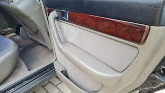 Audi a6 c4 sedan interier - 5