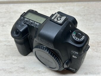 Canon EOS 5D Mark II - 5