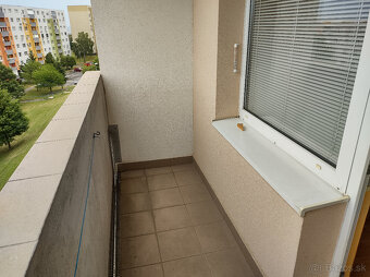 Predaj 2 izbový byt s balkónom na Petzvalovej ul. v Nitre - - 5
