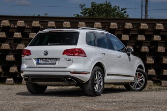 Volkswagen Touareg II 3.0 V6 TDI BMT 4MOTIONMountain - 5
