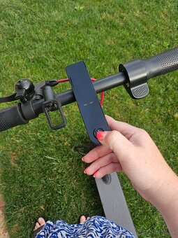Elektricka kolobezka sencor one - 5