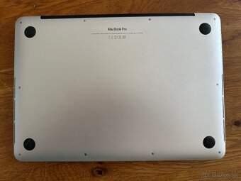 Apple Macbook Pro 13” - 5