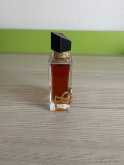 Predám parfém - 5