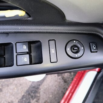 Predam / Vymenim Kia Ceed 1.6 Cdri 85kw - 5