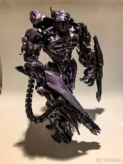 Transformers - Shockwave (Black Mamba ZS01) - 5