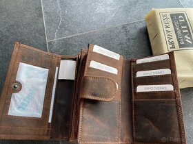 Dámska kožená peňaženka Wild tmavo hnedá, dostupná skladom. - 5