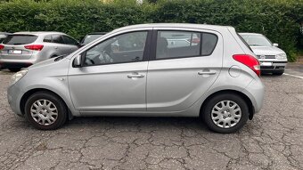 Hyundai i20 1,2 benzín,2009 /1.majiteľ 68 000 km - 5