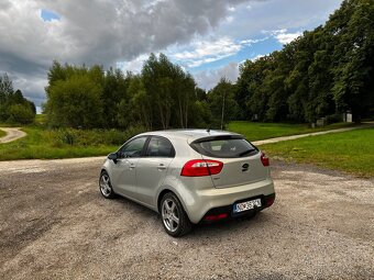 Kia Rio 2013 - 5