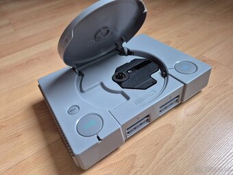 Predám Playstation 1 + 15 hier zadarmo - 5