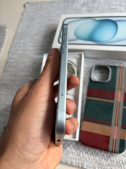 iPhone 15 128gb - 5