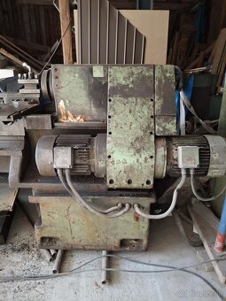 Hrotový soustruh TOS SU 50 A/1200 - 5