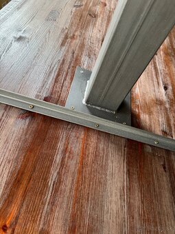 Masívne drevené stoly - 5