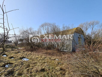 Na predaj oblúková hala v obci Dolný Badín - 5