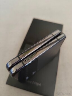 Predám Samsung Galaxy zflip 4 - 5