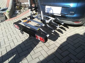 Predám nosič  na ťažné zariadenie na 4 bicykle - 5