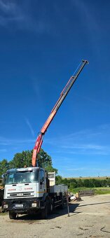 Iveco s hydraulickou rukou - 5