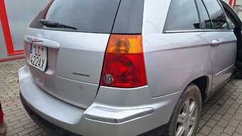 Chrysler pacifica - 5