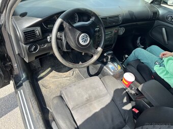 Volkswagen Passat 1,9 Tdi 74Kw r.v 2002 - 5