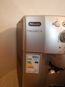 kávovar DeLonghi Magnifica ESAM 4200 - 5