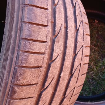 235/40 r19 2ks letne - 5
