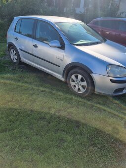 Predam Volkswagen golf 5 1,6  75kw r.v 2006 - 5