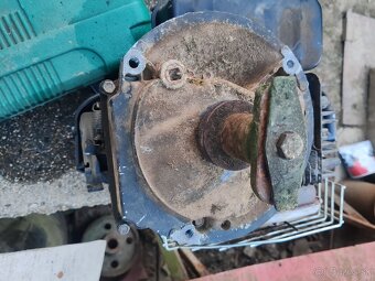 Motor Briggs & Stratton Sprint XC40 - 5