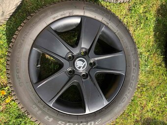 Zimné pneumatiky R16 205/55 s originálnymi diskami Skoda - 5