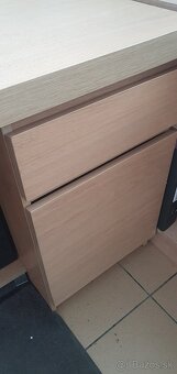 Pracovný stôl MALM Ikea 2x - 5