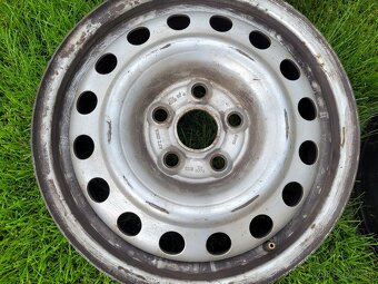 Predám 4 ks plechové disky 16-ky 5x112 VW, Škoda, Audi - 5