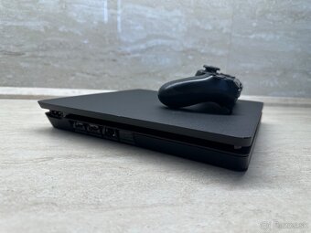 PlayStation 4 Slim 500GB - 5