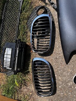 Predám diely z bmw e46 coupe facelift - 5