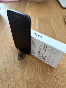 Predám Iphone 15, 128GB - 5