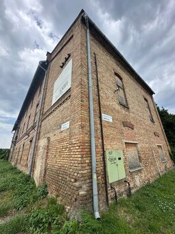 Priemyselná budova v Sládkovičove na PREDAJ - 5