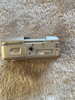 Olympus C-50 Zoom - 5