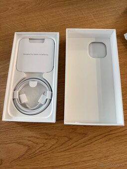 iPhone 15 128 GB - 5