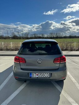Volkswagen Golf 6 - 5