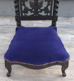 Kľakačka starožitná. - 5