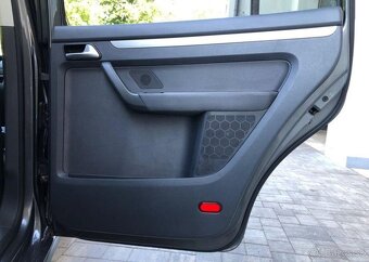 Volkswagen Touran 1.4 TSi, DSG benzín automat 103 kw - 5