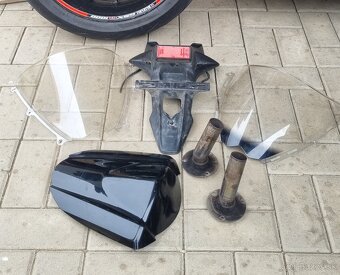 suzuki gsx-r 1000 k7 k8 - 5